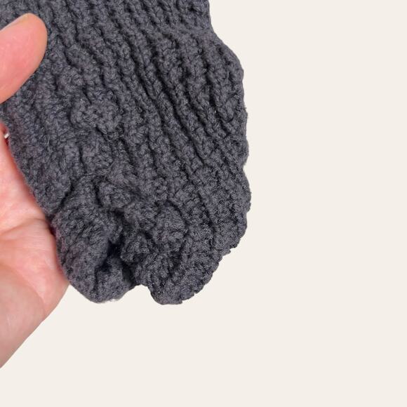 Free People Charcoal Gray Cold Shoulder Hi-Low Knit Fringe Sweater XS - Picture 6 of 10